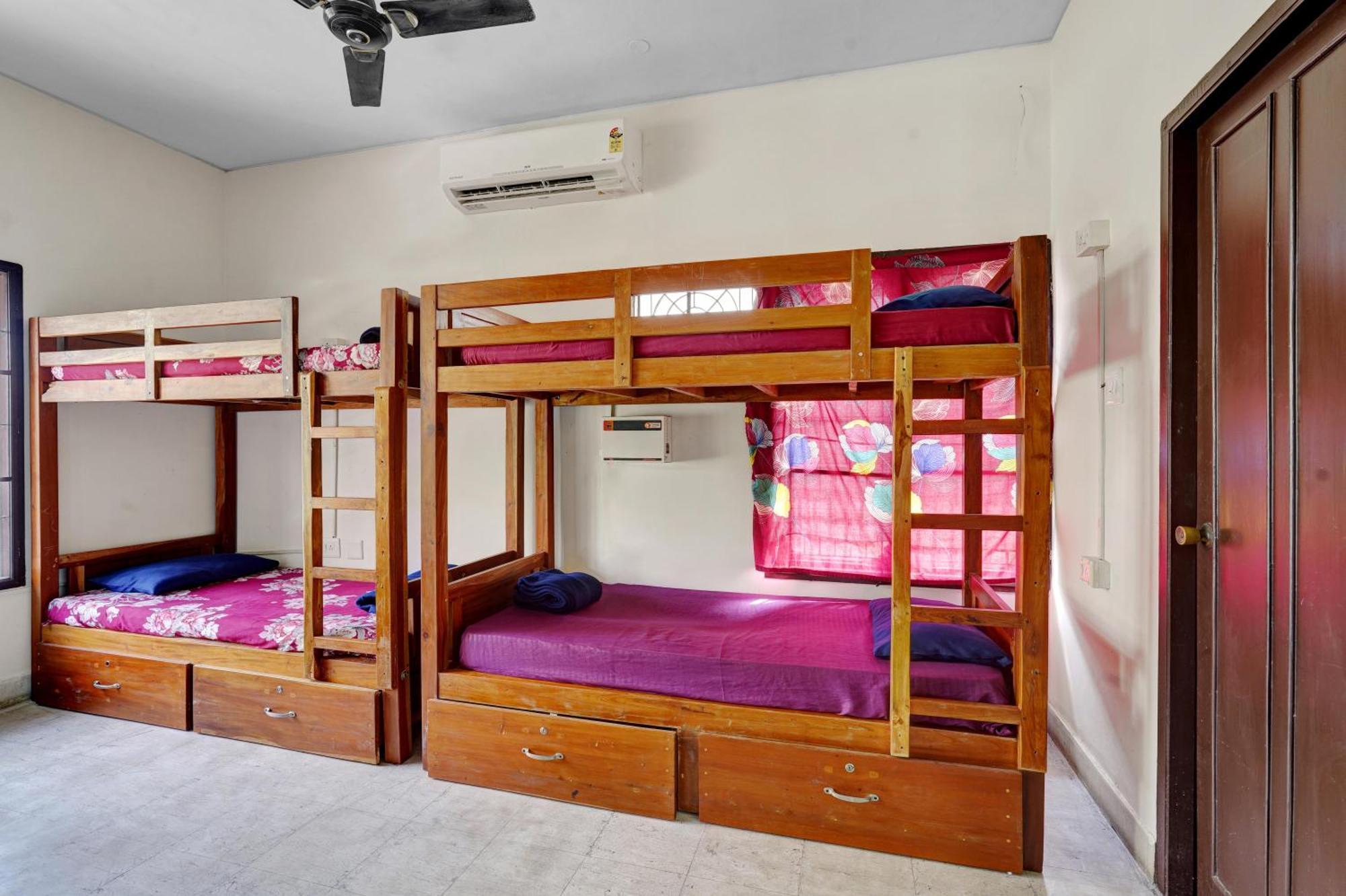Hostel Gandhi Chennai Bagian luar foto